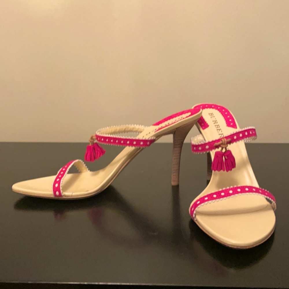New Burberry pink strap heels with tassel. EUR 39.5